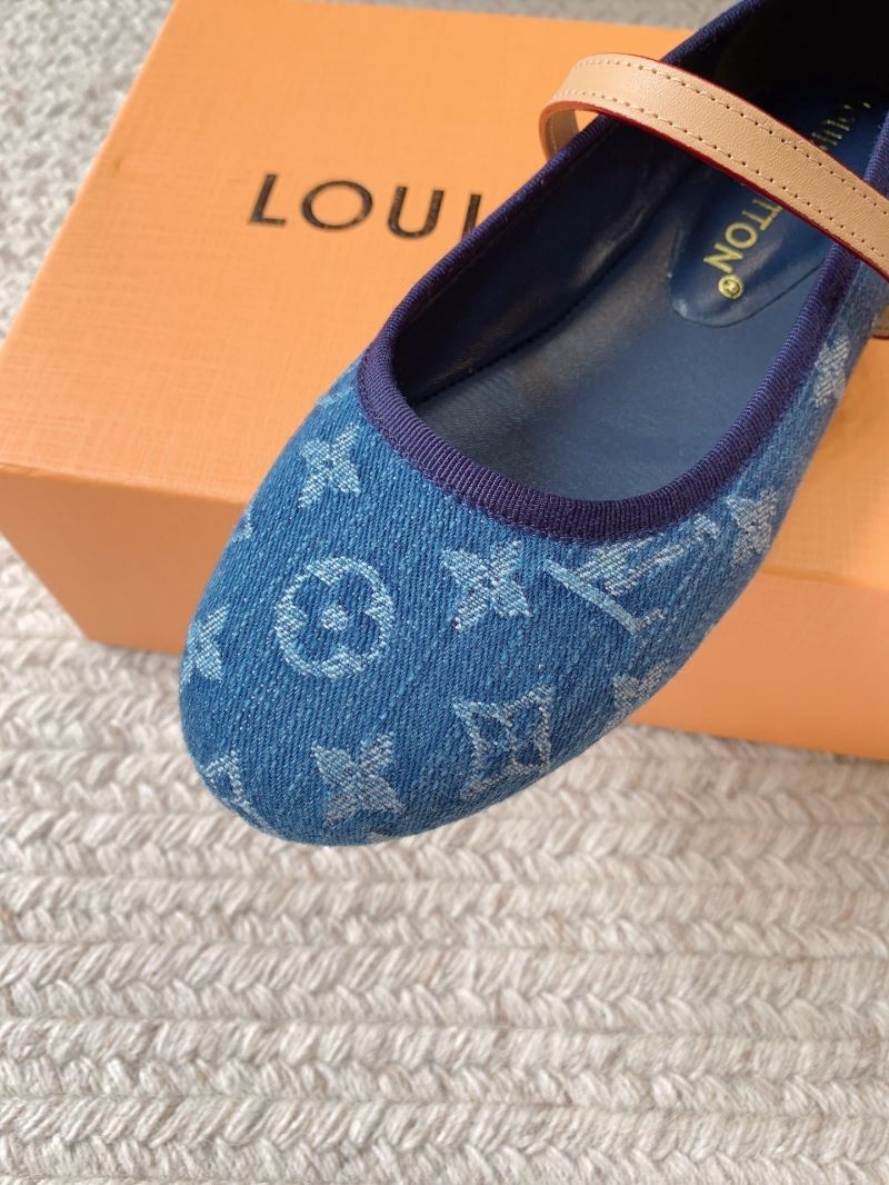 Louis Vuitton Flat Shoes